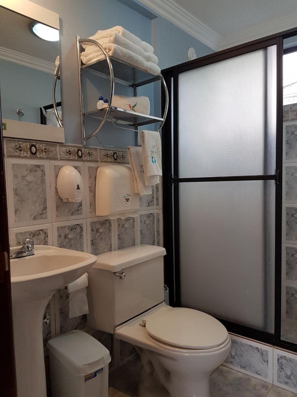 Kinde House Bed & Breakfast Quito Room photo